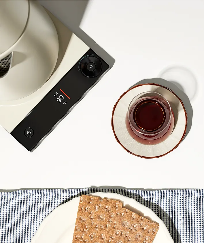 Tea maker black